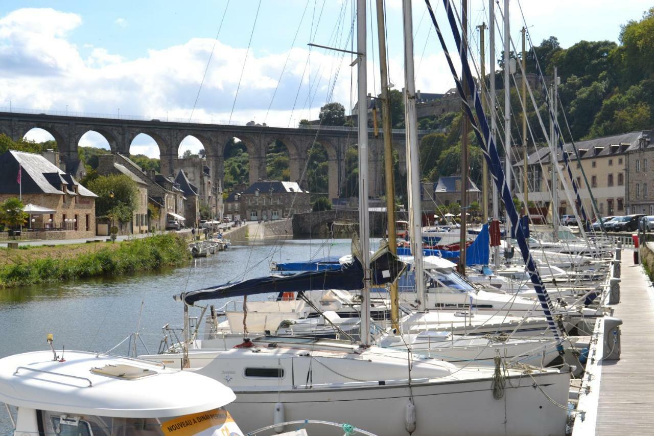 Vue Sur Le Port De Dinan Apartment Exterior photo